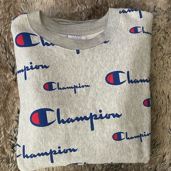 Champion Crewneck Sweatshirt - Picture 2 of 2